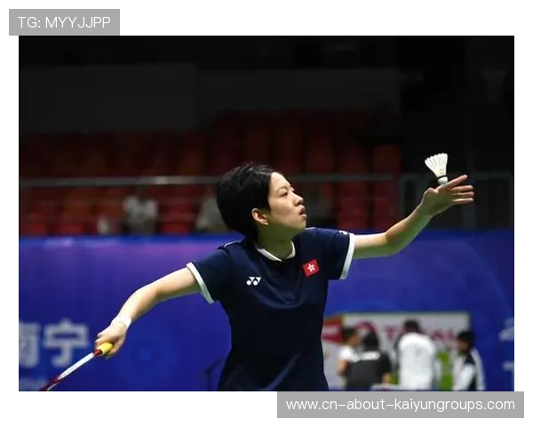 羽毛球裁判连续五次重发球：场上风云变幻背后的故事