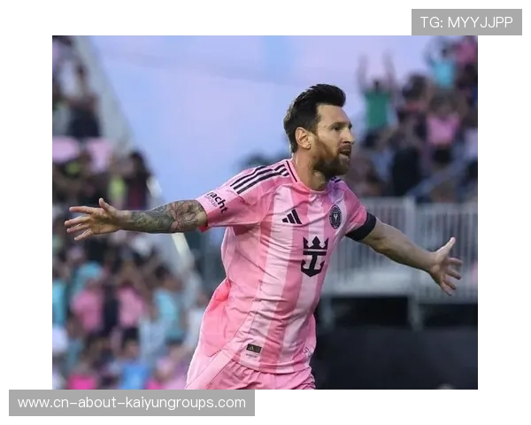 梅西倒地仍护球成功,迈阿密国际继续围攻,梅西被铲倒 梅西倒地仍护球成功,迈阿密国际继续围攻,梅西被铲倒